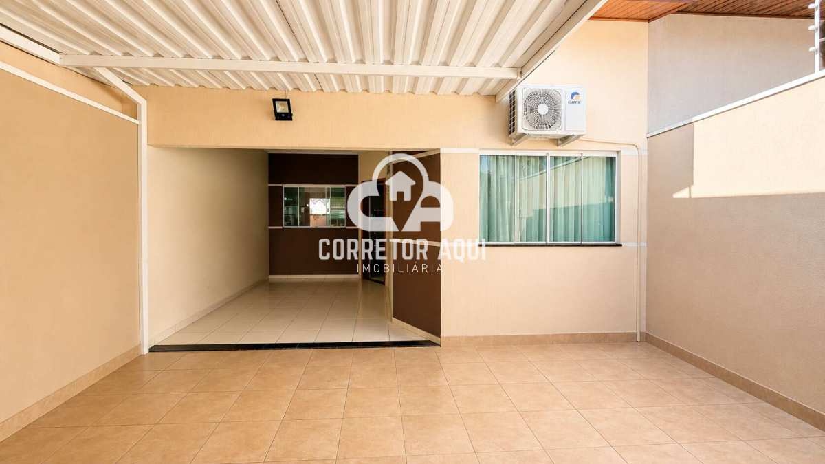 Casa à venda no Parque Universitário em Americana com 3 dormitórios, suíte, 2 vagas e espaço gourmet